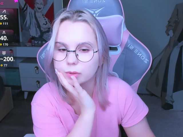 hellfire-club live cam on BongaCams