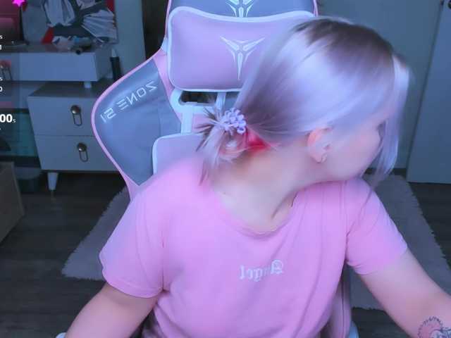 hellfire-club live cam on BongaCams
