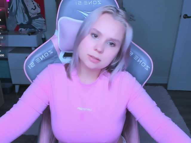 hellfire-club live cam on BongaCams