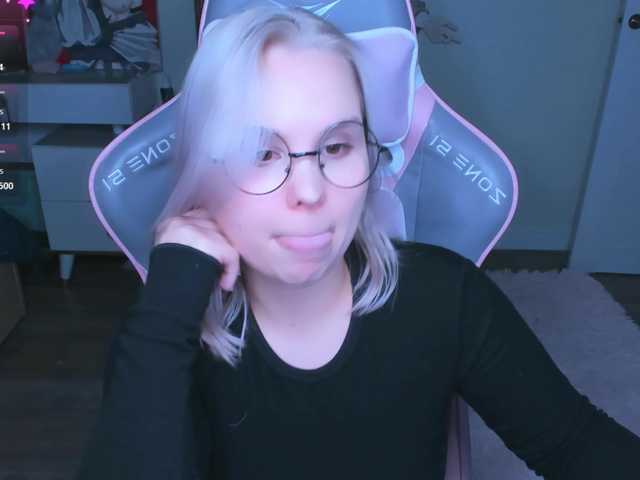 hellfire-club live cam on BongaCams