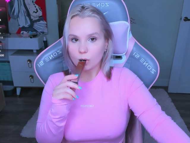 hellfire-club live cam on BongaCams