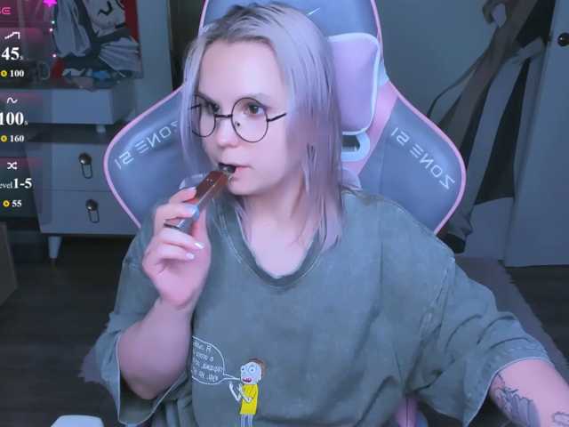 hellfire-club live cam on BongaCams