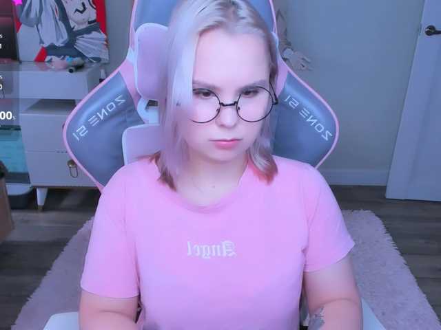 hellfire-club live cam on BongaCams