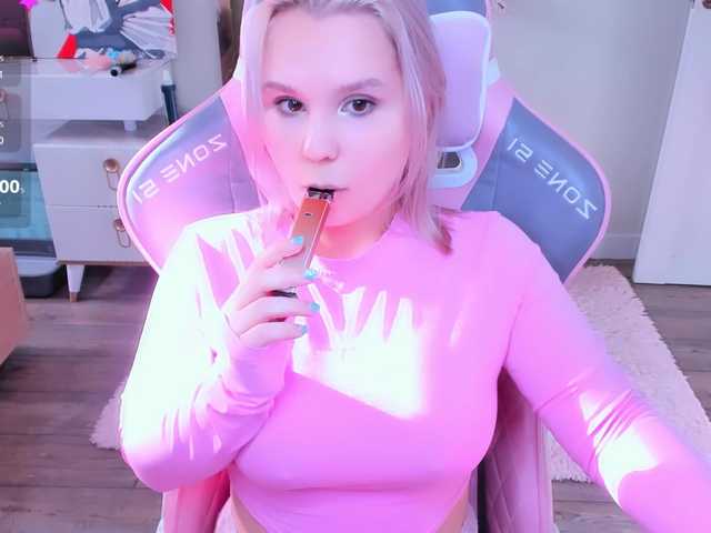 hellfire-club live cam on BongaCams