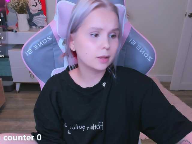 hellfire-club live cam on BongaCams