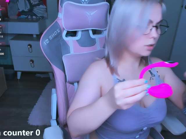 hellfire-club live cam on BongaCams