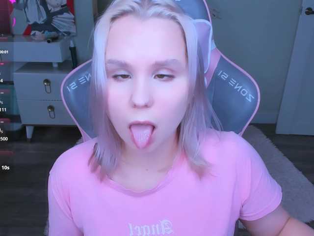 hellfire-club live cam on BongaCams