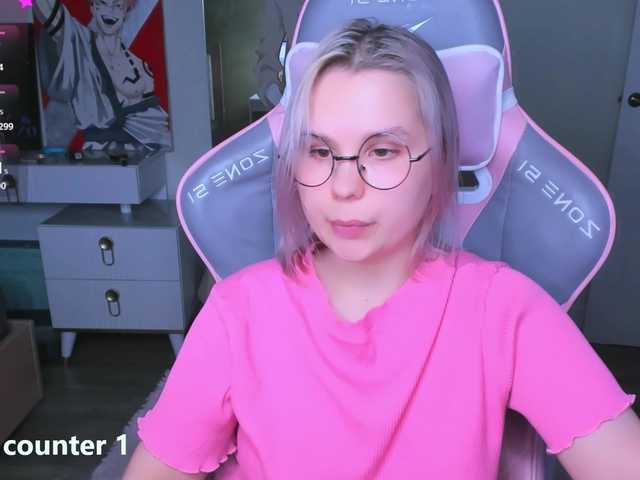 hellfire-club live cam on BongaCams
