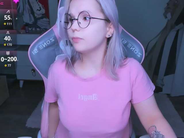 hellfire-club live cam on BongaCams