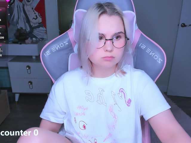 hellfire-club live cam on BongaCams