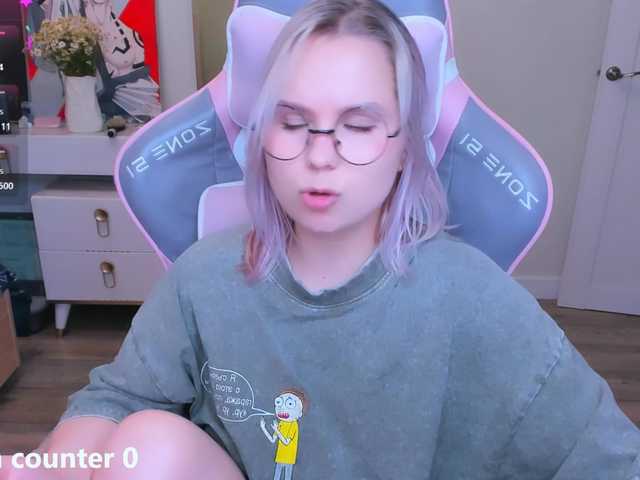 hellfire-club live cam on BongaCams