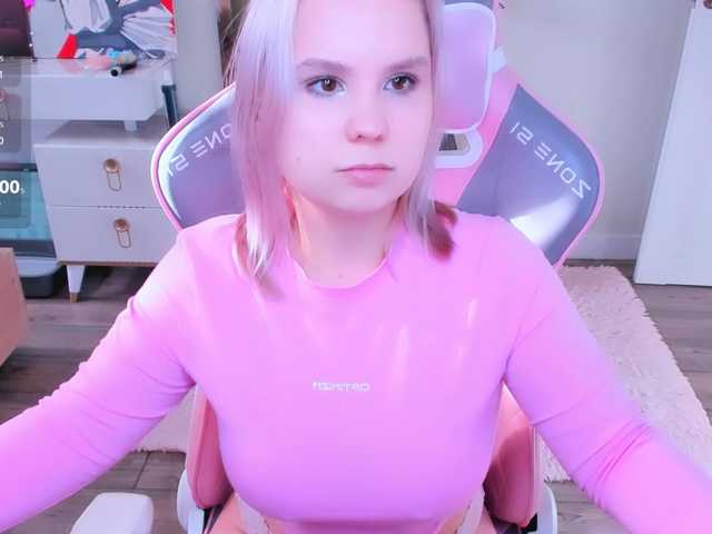 hellfire-club live cam on BongaCams