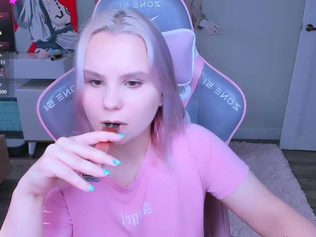 hellfire-club live cam on BongaCams