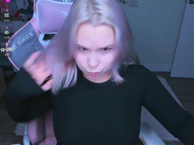 hellfire-club live cam on BongaCams