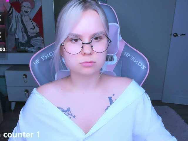 hellfire-club live cam on BongaCams