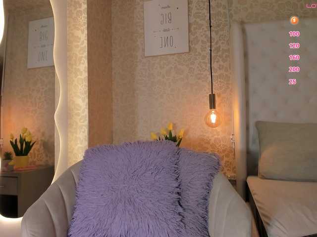 Mia-Starr live webcam show