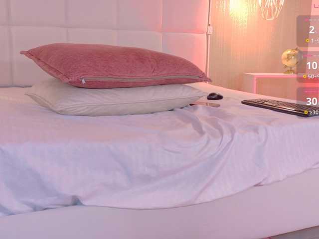 Mia-Starr live cam preview