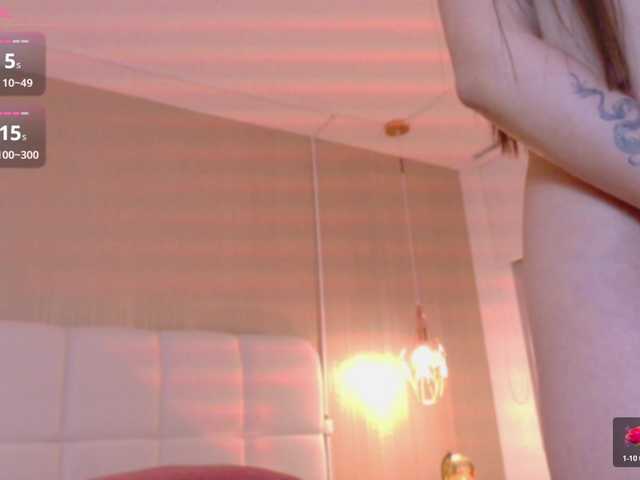 Mia-Starr live cam on BongaCams