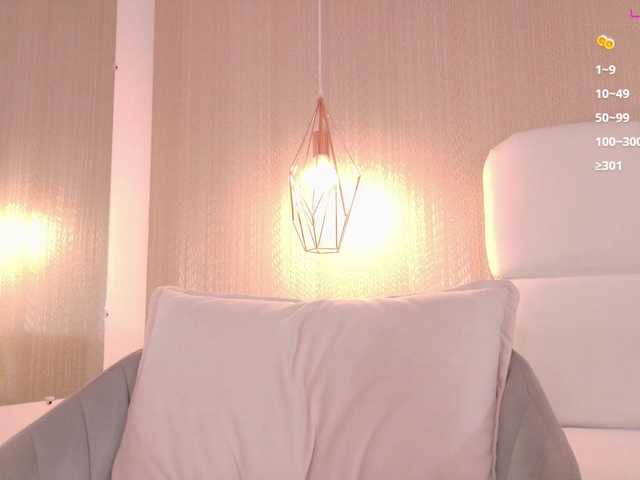 Mia-Starr live cam on BongaCams