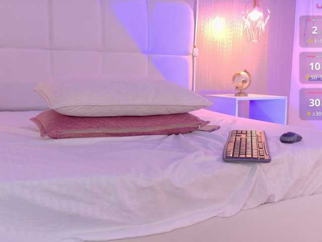 Mia-Starr, en vivo ahora en BongaCams