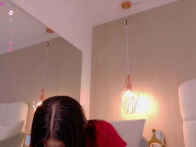 Mia-Starr live cam on BongaCams