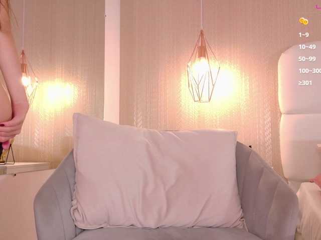 Mia-Starr live cam on BongaCams