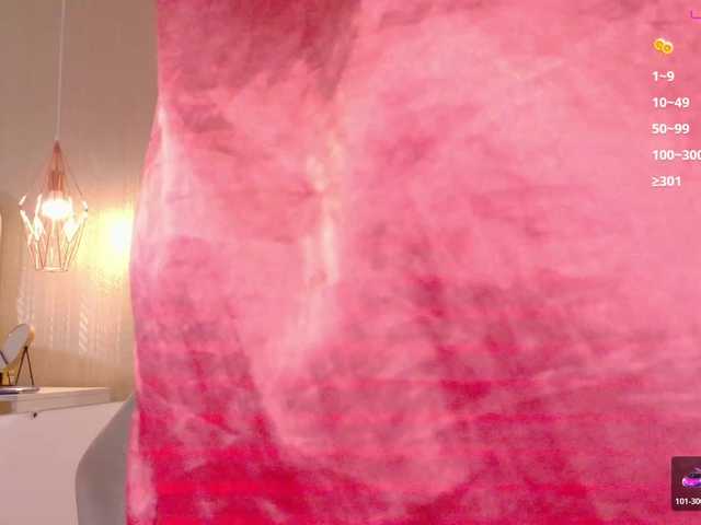 Mia-Starr live cam on BongaCams