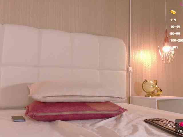 Mia-Starr webcam