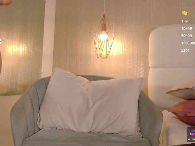 Mia-Starr webcam