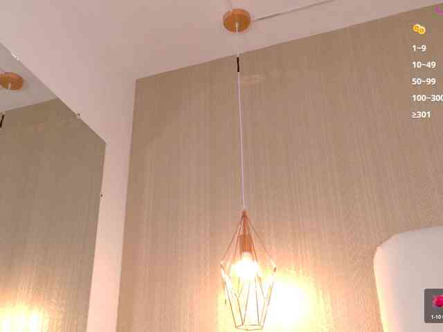 Mia-Starr webcam