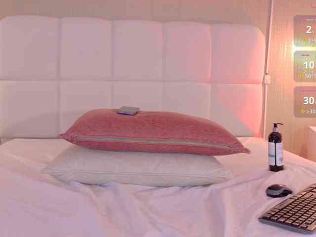 Mia-Starr webcam