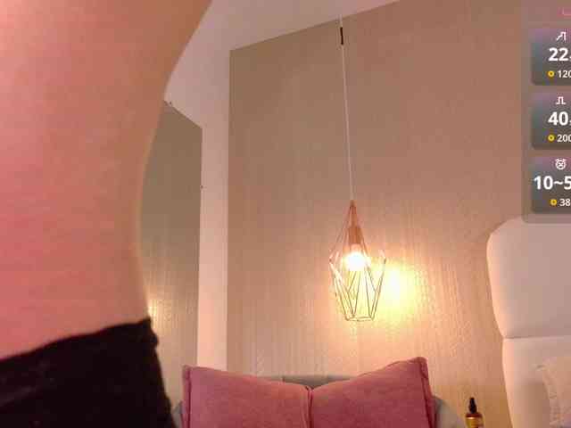 Mia-Starr webcam