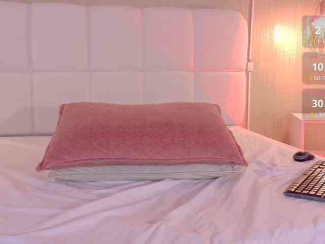 Mia-Starr webcam
