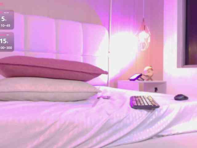 Mia-Starr webcam