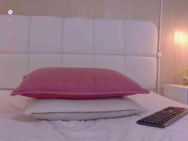 Mia-Starr webcam