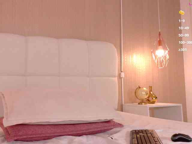 Mia-Starr webcam