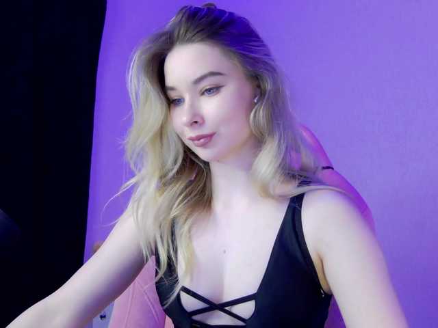 Hator's BongaCams show and profile