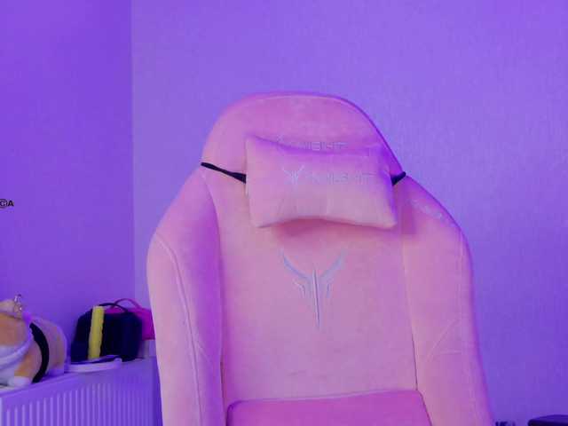 Hator's BongaCams show and profile