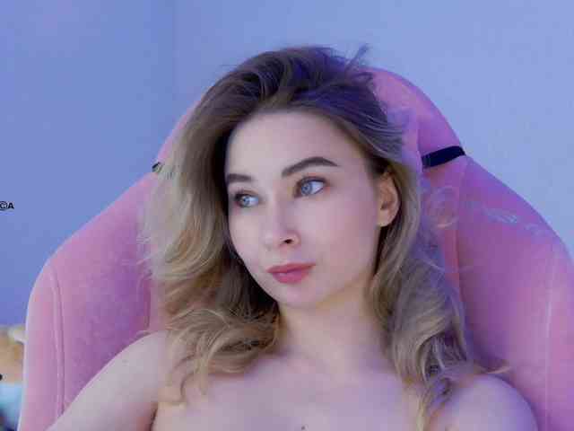 Modella: Hator