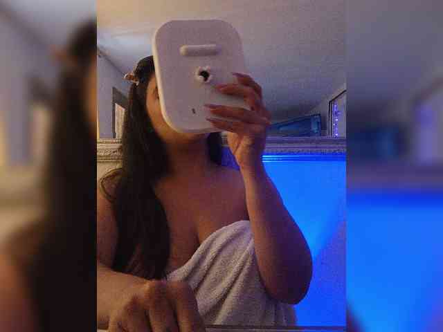 AngelRouse webcam