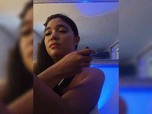 AngelRouse webcam