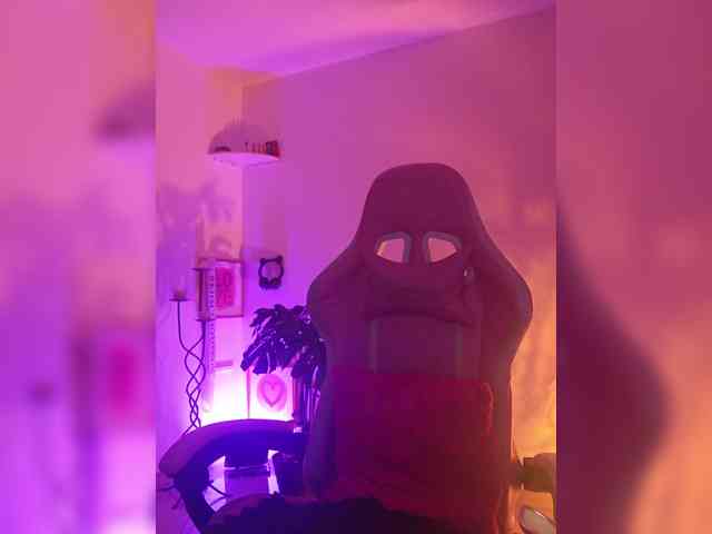 AngelRouse webcam