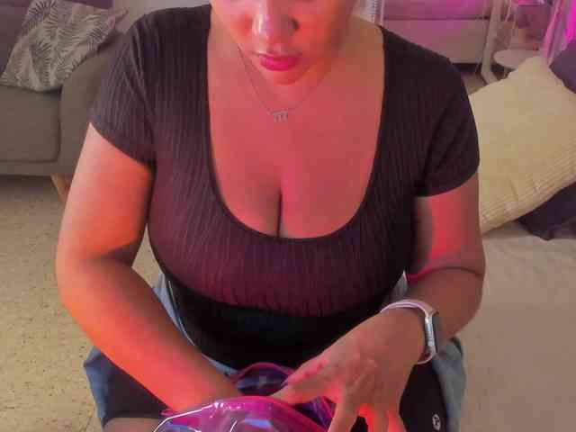 AngelRouse webcam