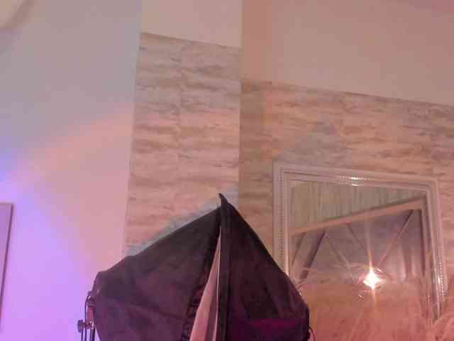AngelRouse webcam