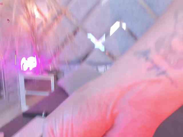 AngelRouse webcam