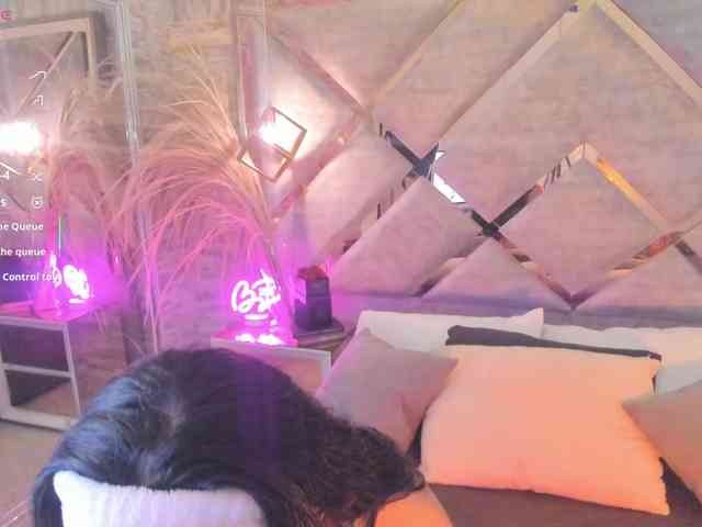 AngelRouse webcam