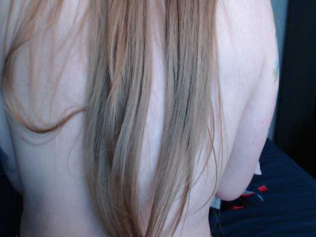 CarolLatina live cam preview
