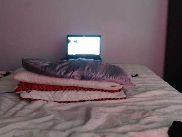 SaraCirce live cam on BongaCams