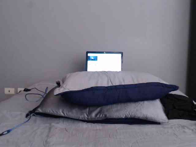 SaraCirce webcam