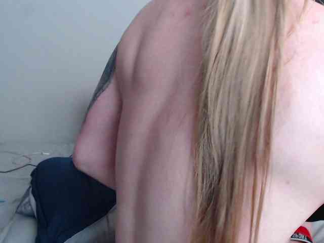 SaraCirce webcam